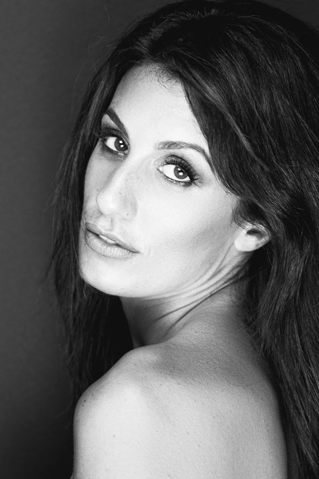 Valentina - Attrice - Creative Models - Agenzia Attrici Brescia
