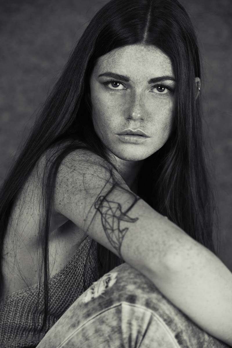 Isabella G. - Fotomodella - Creative Models - Agenzia Modelle Brescia