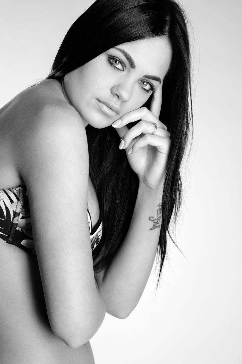 Greta T- Fotomodella - Creative Models - Agenzia Modelle Brescia
