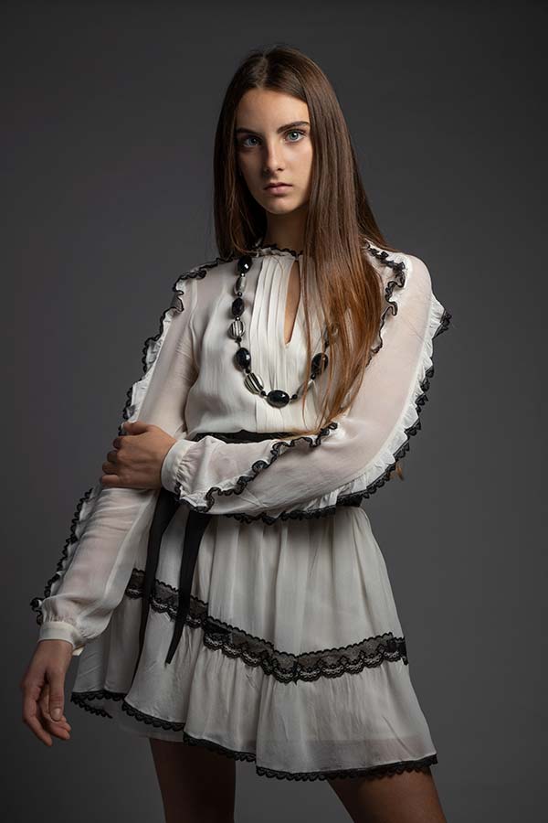 Valentina P -Fotomodella - Creative Models - Agenzia Fotomodelle Brescia