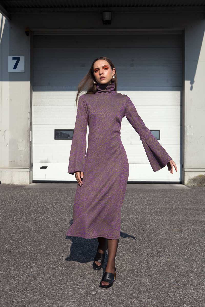 Noemi M - Fotomodella - Creative Models - Agenzia Modelle Brescia