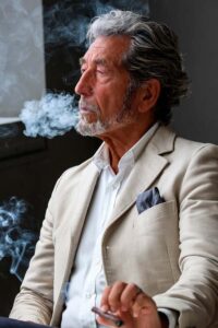 Tiziano-C-Grey-Model-Over-60-Male-Model-Agenzia-Modelli-Over-Gucci-Prada-H&M-Zara-Missoni-SaintLaurent-Armani-Versace-Valentino-Parigi