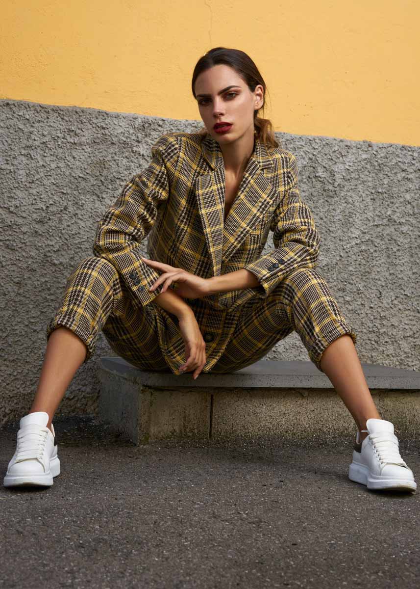 Claudia-Italian-Photomodel-Models-Agency-Milan-fashion-Intimissimi-parah