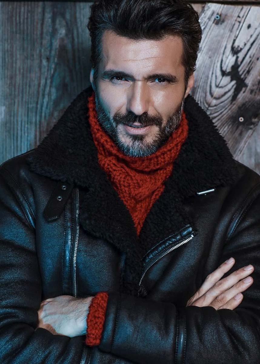 Francesco-A-Photomodel-Over-Model-Gray-Male-Model-Berlin-Actor