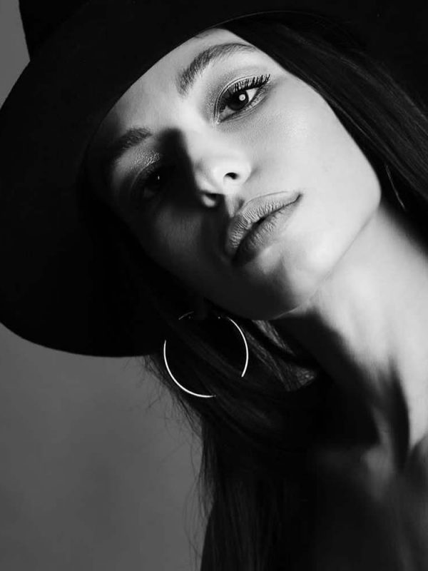 Doina-International-Photomodel-Agency-Vogue-Marie-Claire-Grazia-Glamour-Vanity-Fair-Elite-Bangkok