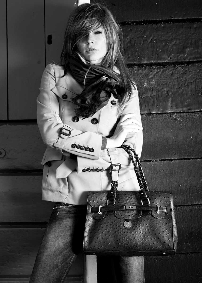 Marcela-International-Photomodel-Actress-Over-Model-MilanoFashionWeek-Milan-Vogue-Cosmopolitan-Elle-Bazaar-Bag-London