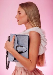 Anna-S-International-Photomodel-Agency-Cosmopolitan-Vogue-Marie-ClairePrada-Armani-Grazia-Prada-Glamour-Gucci-Elle-Bazaar-Parigi