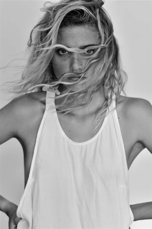 Carola-Z-International-Photomodel-Agency-Cosmopolitan-Vogue-Marie-Claire-Grazia-Bazaar-Londra-Regno-Unito