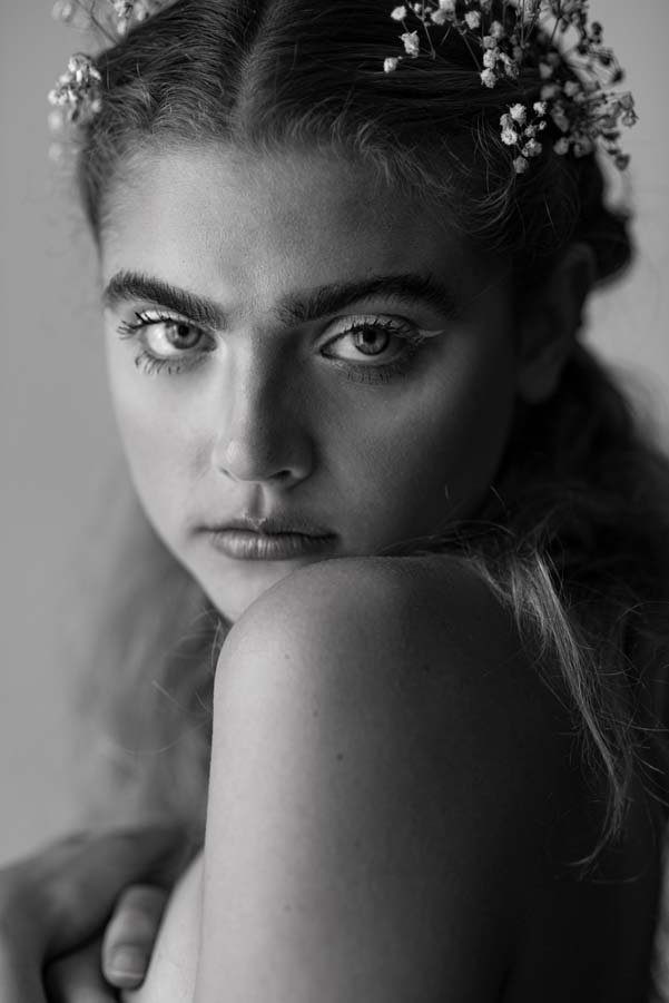 Carola-Z-International-Photomodel-Agency-Cosmopolitan-Vogue-Marie-Claire-Grazia-Bazaar-Mumbai