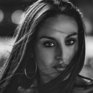 Chiara-B-International-Photomodel-Agency-Cosmopolitan-Vogue-Grazia-Glamour-Elle-Armani-Gucci-Prada-FashionWeek-London-immagine-evidenza