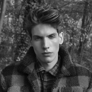 Denis-B-International-Photomodel-Agency-Editorial-Magazine-Cosmopolitan-Vogue-Marie-Claire-Grazia-Glamour-Elle-HarpersBazaar-LosAngeles-immagine-evidenza