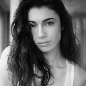 Giulia-C-International-Photomodel-Agency-Cosmopolitan-Vogue-Marie-Claire-Grazia-Glamour-Elle-Bazaar-Roma-immagine-evidenza