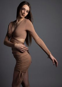 Greta Ti -T-International-Photomodel-Agency-Cosmopolitan-Vogue-Marie-Claire-Grazia-Bazaar-Londra