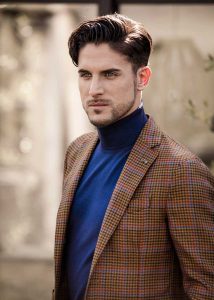 Alessandro-M-International-Photomodel-Agency-Editorial-Magazine-Cosmopolitan-Vogue-Marie-Claire-Grazia-Glamour-Elle-HarpersBazaar-Londra