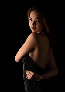 Camilla-B-International-Photomodel-Agency-Cosmopolitan-Vogue-Grazia-Glamour-Elle-Bazaar-Roma