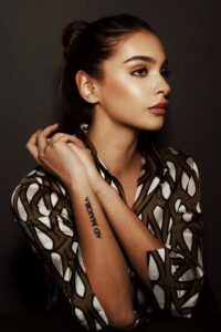 Martina-L-Fotomodella-International-Photomodel-Agency-Cartier-Bulgari-Fendi-Louis-Vuitton-Chopard-Prada-Dior-Gucci-Prada-Balenciaga-Zara-Londra