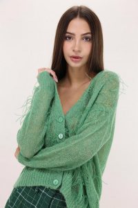 Martina-L-Fotomodella-International-Photomodel-Agency-Saint-Laurent-Versace-Fendi-Louis-Vuitton-Gucci-Prada-Dior-Gucci-Prada-Balenciaga-Paris