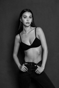 Martina-L-Fotomodella-International-Photomodel-Agency-Saint-Laurent-Versace-Fendi-Louis-Vuitton-Gucci-Prada-Dior-Gucci-Prada-Balenciaga-Rome