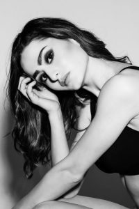 Zahra-Fotomodella-International-Photomodel-Agency-Cosmopolitan-Vogue-Marie-Claire-Grazia-Bazaar-Moscow