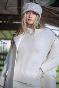 Anna-C-International-Photomodel-Agency-Cartier-Bulgari-Fendi-Louis-Vuitton-Chanel-Chopard-Prada-Dior-Gucci-Prada-Balenciaga-Madrid