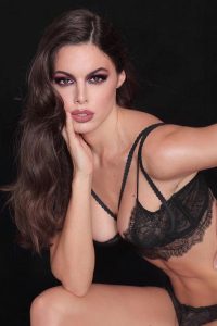 Elena-Ba-International-Photomodel-Agency-Yamamay-Versace-Fendi-Louis-Vuitton-Gucci-Prada-Dior-Gucci-Prada-Balenciaga-Londra