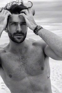 Saimon-Fotomodello-International-Photomodel-Model-Gucci-Prada-Valentino-Cosmopolitan-Vogue-Marie-Claire-Bazaar-Paris