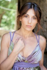 Claudia-D-Italian-Actress-Over40-Photomodel-Gucci-Prada-Armani-Primark-H&M-Zara-Gucci-Prada-Milano