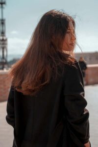 Cova-International-Photomodel-Actress-Over-Model-MilanoFashionWeek-Milan-Vogue-Cosmopolitan-Elle-Bazaar-Bag-Style-Parigi