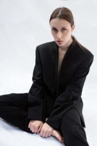 Giulia-F-Fotomodella-Milano-International-Photomodel-Agency-Cosmopolitan-Vogue-Marie-Claire-Grazia-Milano