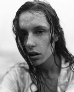 Giulia-F-Fotomodella-Milano-International-Photomodel-Agency-Cosmopolitan-Vogue-Marie-Claire-Grazia-Nike-Guess-Milano-NEWS