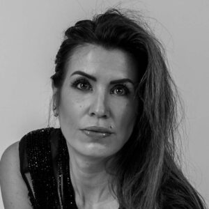 Michela-G-Photomodel-Over-50-Actress-Agency-Gucci-Vogue-Prada-Louis-Vuitton-Chanel-Gucci-Dior-Roma-Immagine-Evidenza