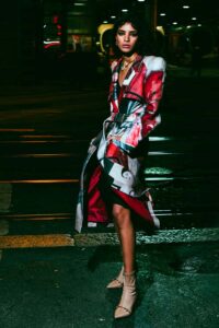 Sabrine-Z-International-Photomodel-Agency-FashionWeek-Gucci-Prada-YvesSaintLaurent-Armani-DolceGabbana-Versace-Valentino-Parigi