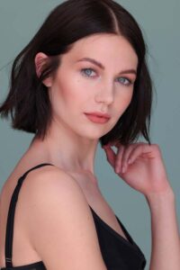 Giulia-M-International-Photomodel-Agency-Fotomodella-Italiana-Cartier-Bulgari-Fendi-Louis-Vuitton-Chanel-Chopard-Prada-Dior-Prada-Balenciaga-Milano