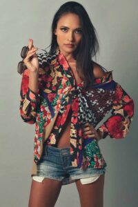 Yu-International-Asian-Actress-Photomodel-SaintLaurent-Versace-Fendi-LouisVuitton-Gucci-Dolce&Gabbana-Dior-Prada-Balenciaga-Zara-Desigual-Missoni-Milano