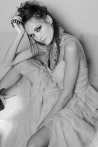 Yu-International-Asian-Actress-Photomodel-SaintLaurent-Versace-Tiffany-LouisVuitton-Gucci-Dolce&Gabbana-Dior-Balenciaga-Zara-Desigual-Missoni-Milano
