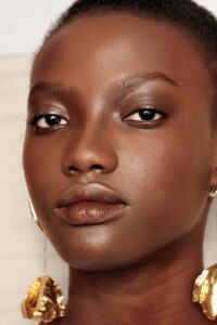 Justine-International-Italian-Black-Bulgari-Chopard-Brooksfield-Burberry-SaintLaurent-LouisVuitton-Dolce&Gabbana-Cartier-Balenciaga-Zara-Missoni-RayBan-VictoriaSecrets-Milano