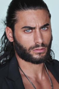 Salvatore-Fotomodello-Photomodel-Agency-Saint-Laurent-Versace-Louis-Vuitton-Gucci-Prada-Dior-Gucci-Prada-Balenciaga-Milano