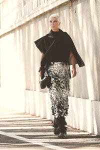 Mara-F-Over-60-Grey-Model-Photomodel-Agency-Cosmopolitan-Vogue-Marie-Claire-Grazia-Glamour-Elle-Bazaar-Roma