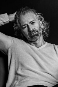 Achim-Over-60-Grey-Male-Model-Photomodel-GQ-Esquire-MensHealth-UomoVogue-Gucci-D&G-Parigi
